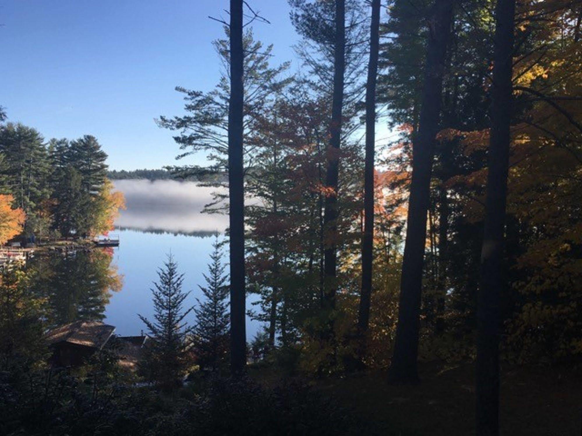 The Fern Lodge Chestertown エクステリア 写真